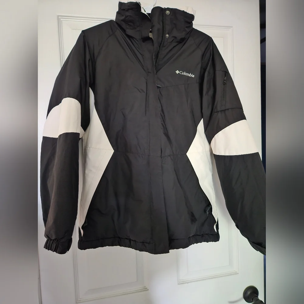 Women's Columbia Winter Jacket - Picture 1 of 4